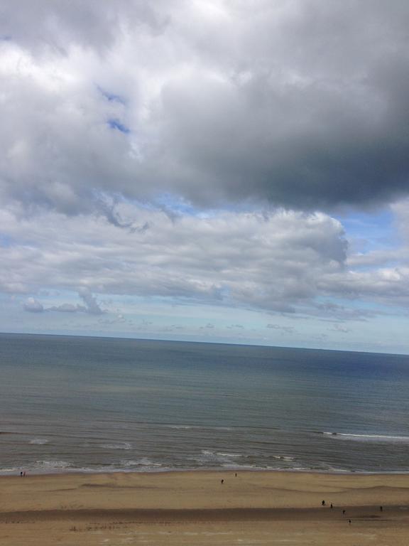 Savina City Centre Apartment Near Beach, Station And Shops Zandvoort Oda fotoğraf