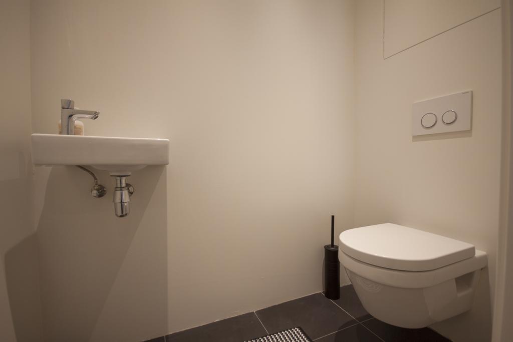 Savina City Centre Apartment Near Beach, Station And Shops Zandvoort Oda fotoğraf